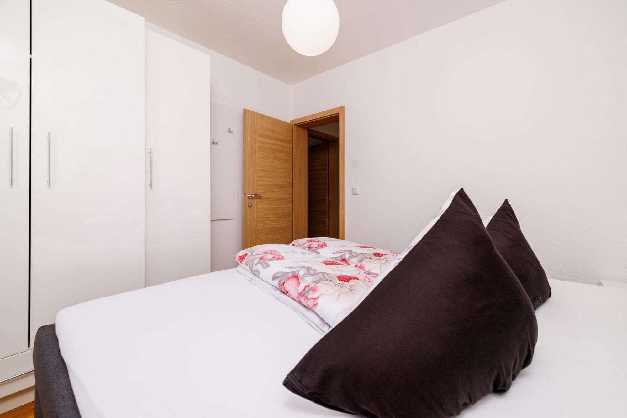 Apartment Panorama ซริกเวนิซา ภายนอก รูปภาพ